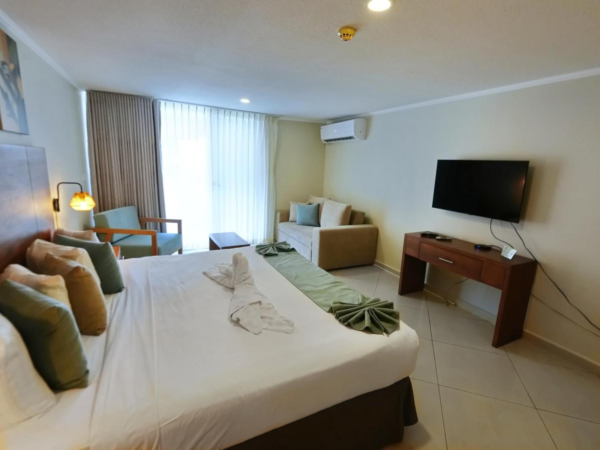 City Suites & Beach Hotel Willemstad Bagian luar foto