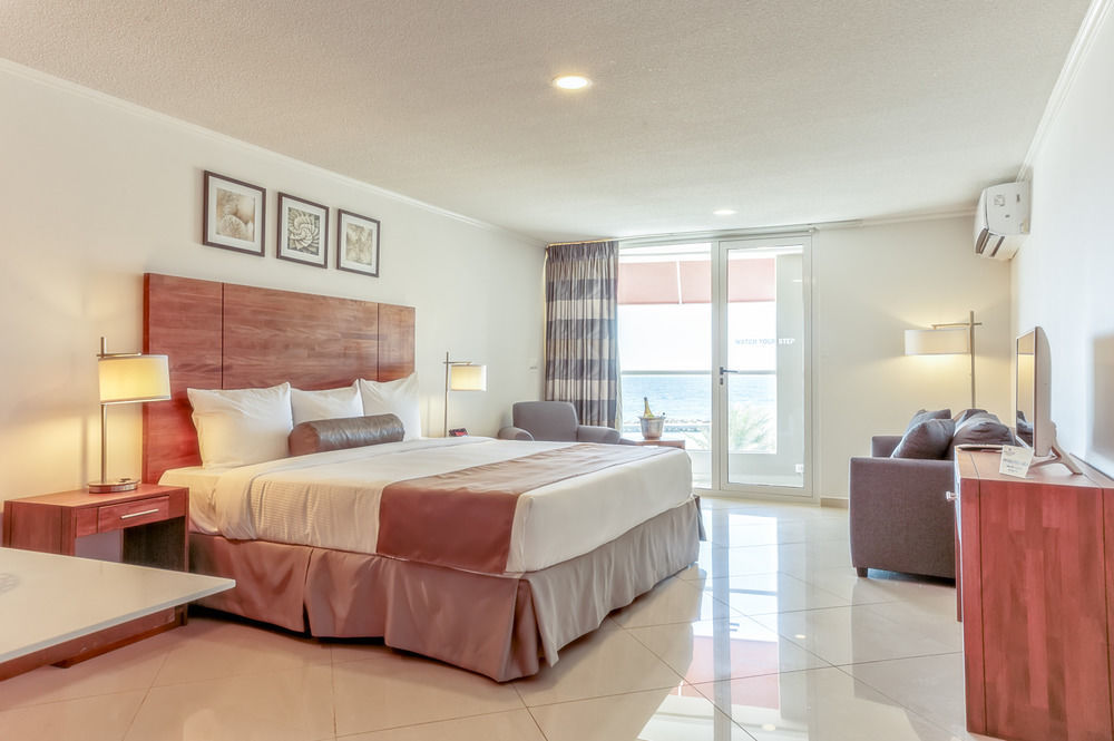 City Suites & Beach Hotel Willemstad Bagian luar foto