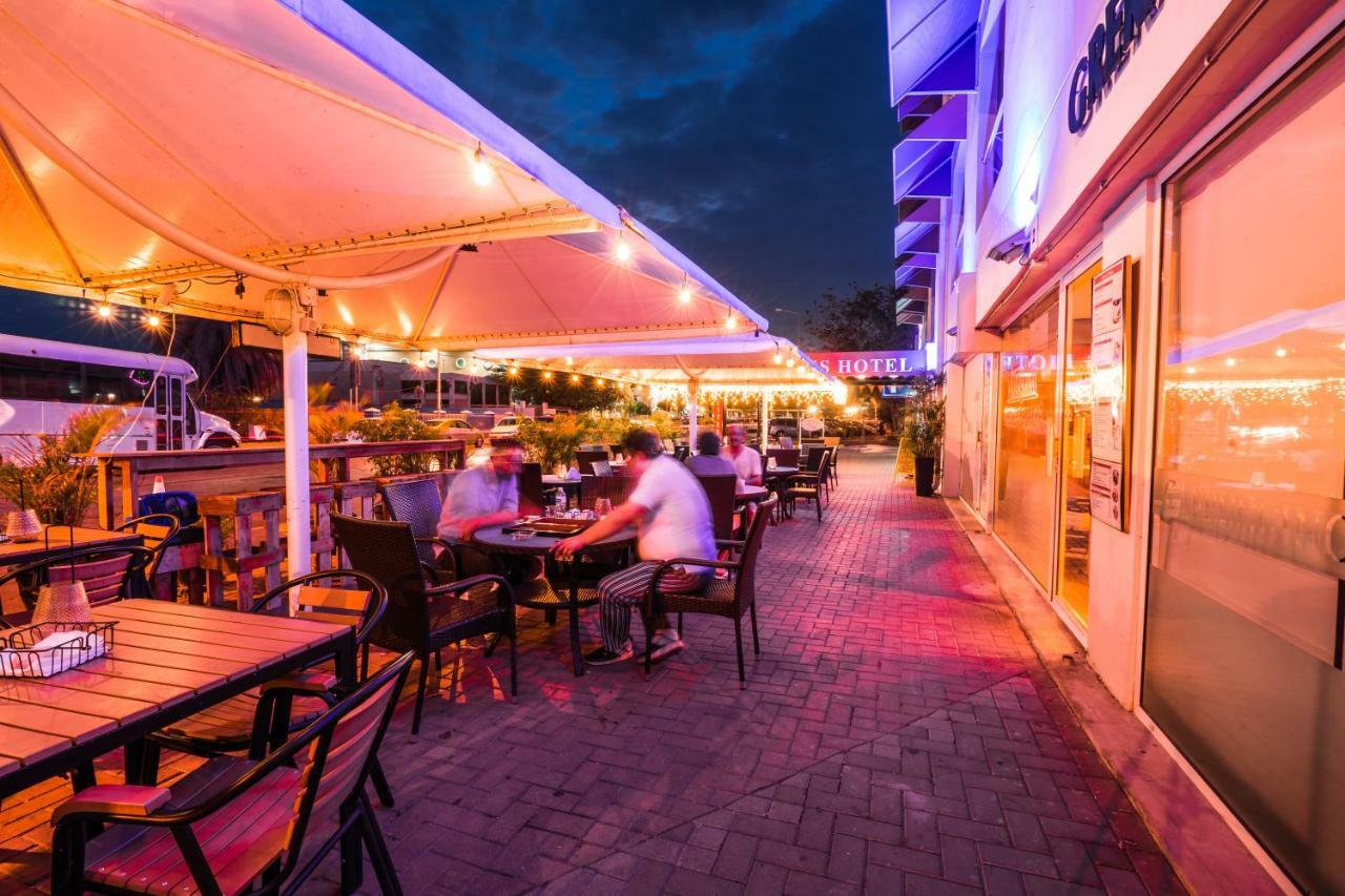 City Suites & Beach Hotel Willemstad Bagian luar foto